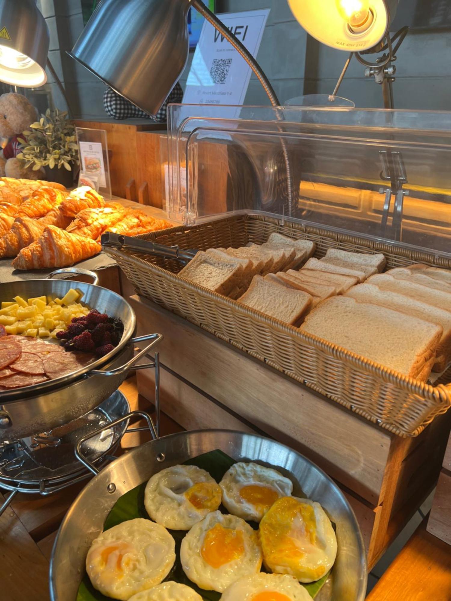 Macchiato Resort Savannakhet Opposite Thai Embassy Ngoại thất bức ảnh